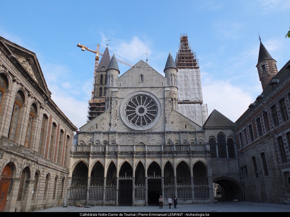Cathédrale Notre-Dame de Tournai : un patrimoine classé Unesco en péril