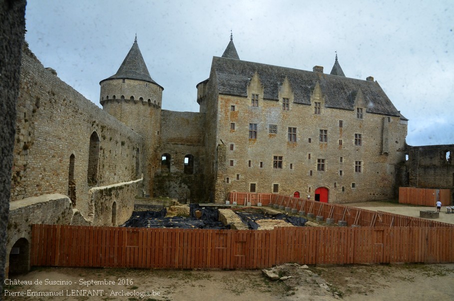 Château de Suscinio - Karine Vincent, archéologue médiéviste - Reportage Archeologia.be